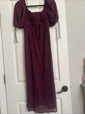 Puff Sleeve Midi Dress in Berry Microdot